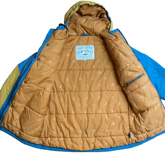 Poler Scout Parka Hooded Coat Medium Colorblock Urban Outfitters Synthetic Fill - Picture 6 of 12